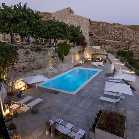 Masseria Agnello Resort 3*